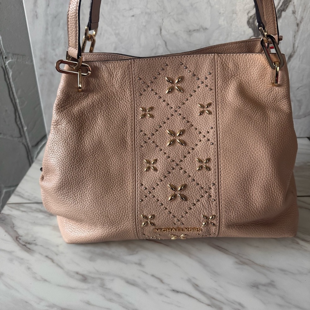 Michael Kors Soft Pebbled Leather Shoulder Bag – Blush Pink Stud Detail - Picture 7 of 17
